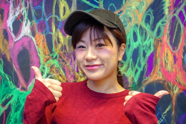 講師REINA