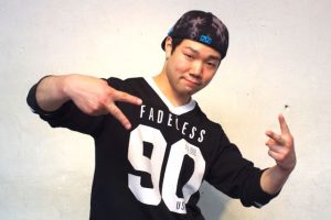 講師 漆